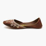 Women's Khussa