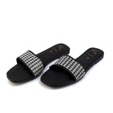 Valuable Women's Casual Slipper