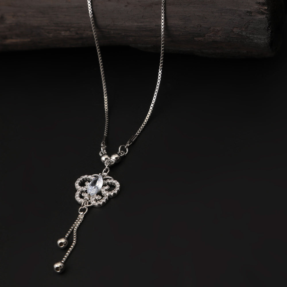 Girls Fancy Chain Locket - Silver