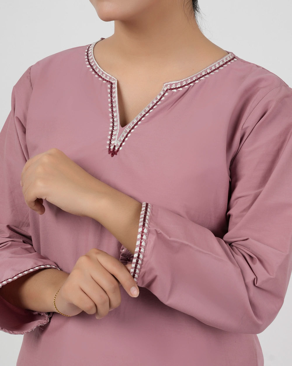 Valuables Women Embroidered Western Top