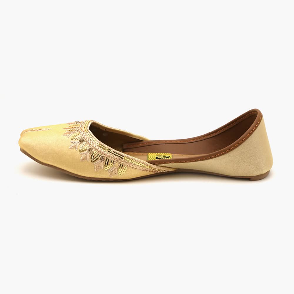 Women's Khussa