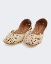 Eminent Women's Khussa