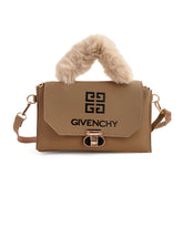 Women’s Casual Clutch
