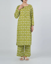 Eminent Women’s Printed Cambric 2 Pcs Suit