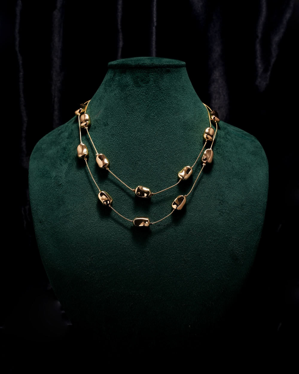 Eminent Golden Link Layered Necklace