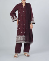 Women's Khaddar Embroidered 3Pcs Suit