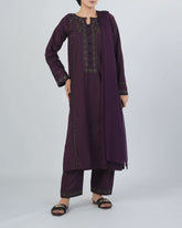 Women's Khaddar Embroidered 3Pcs Suit