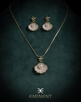 Eminent Pearl Blossom Necklace Set