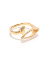 Eminent Women’s Textured Band Ring