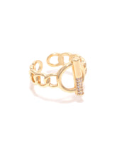 Eminent Women’s Chain Link Statement Ring
