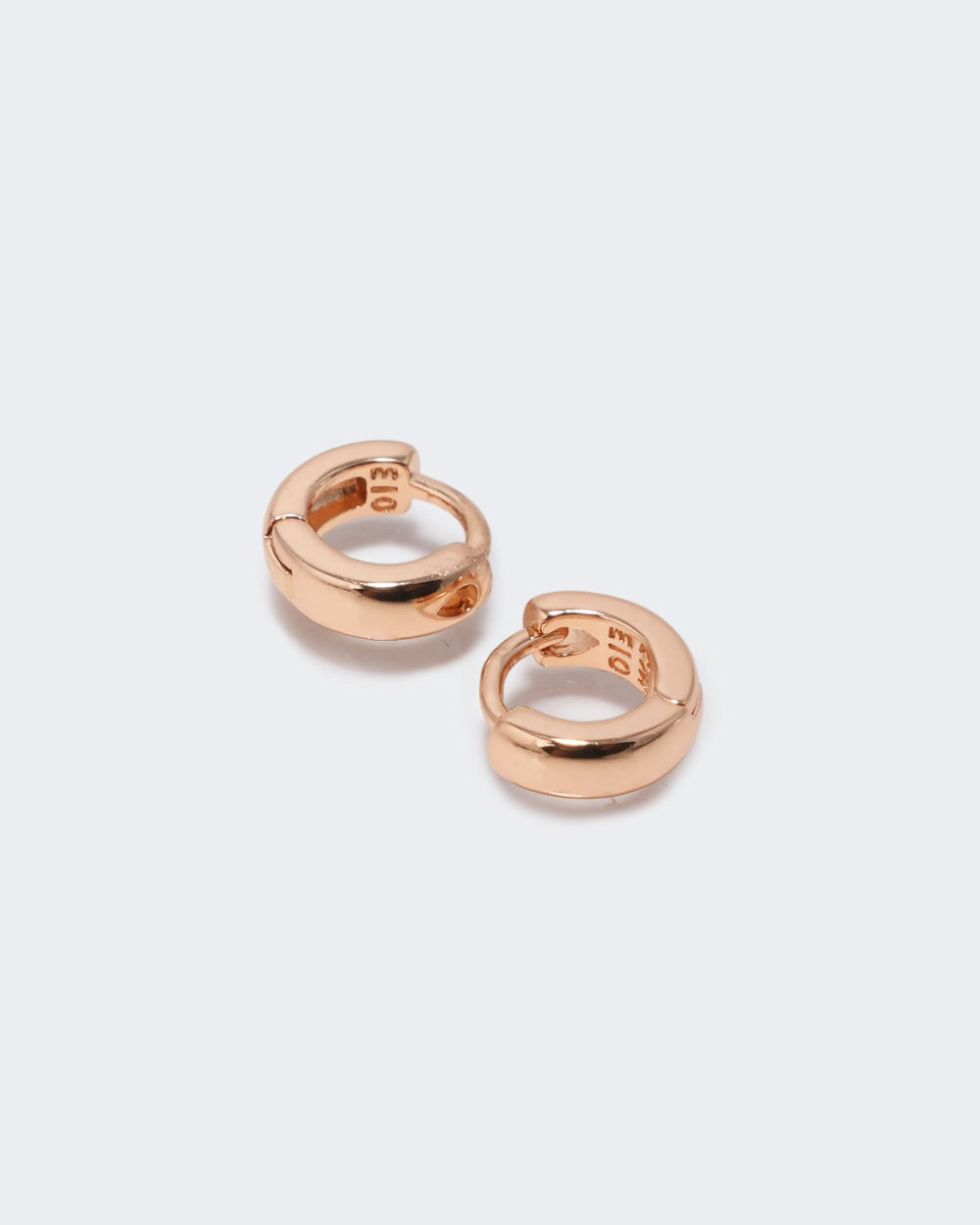 Eminent Women's Ear Bali - Golden