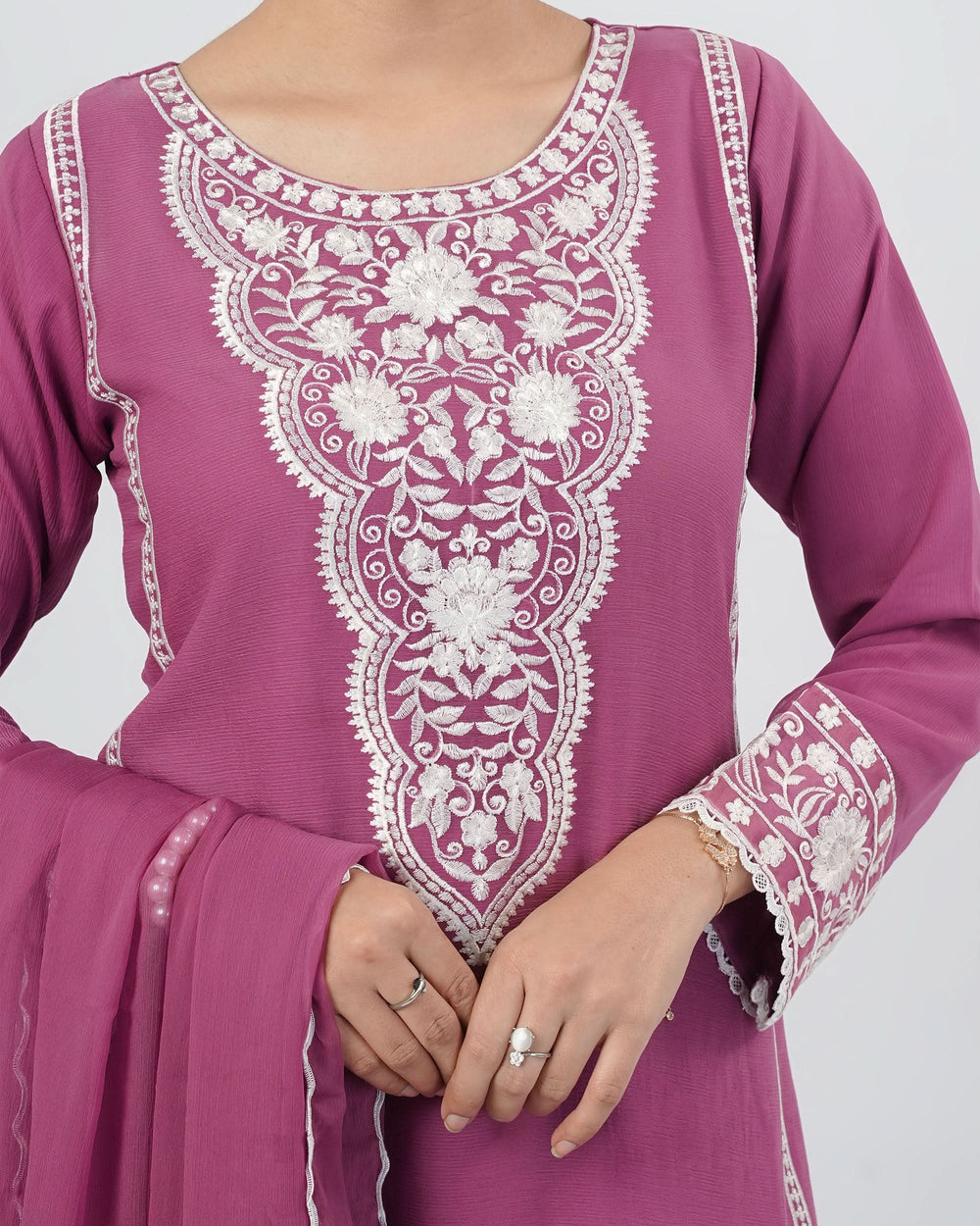 Valuables Women Chiffon Embroidered 3-Piece Suit
