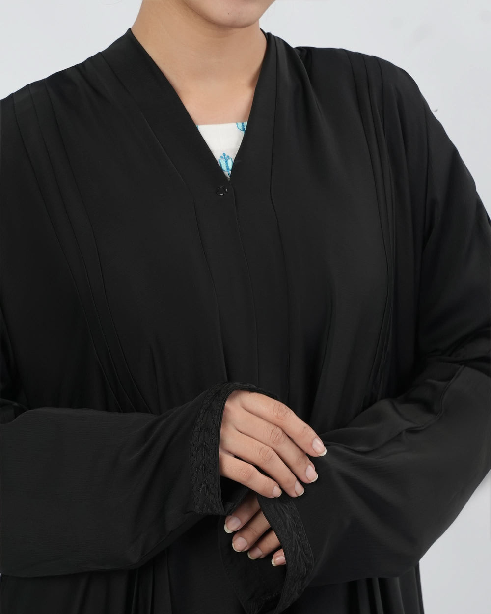 Eminent Women's Abaya