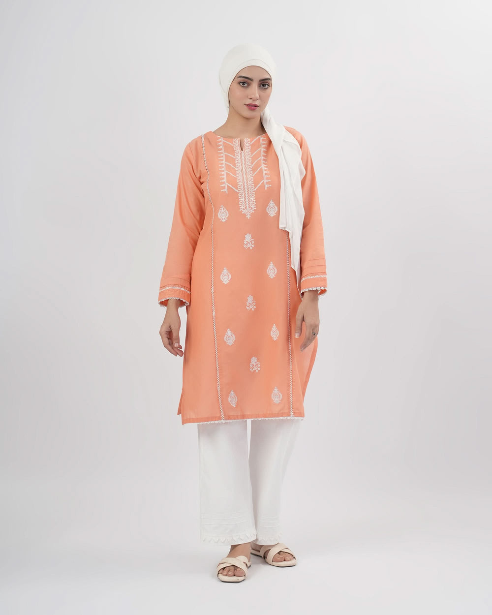 Valuables Women Embroidered Kurti