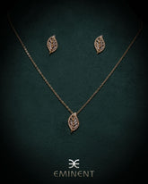 Eminent Locket Set