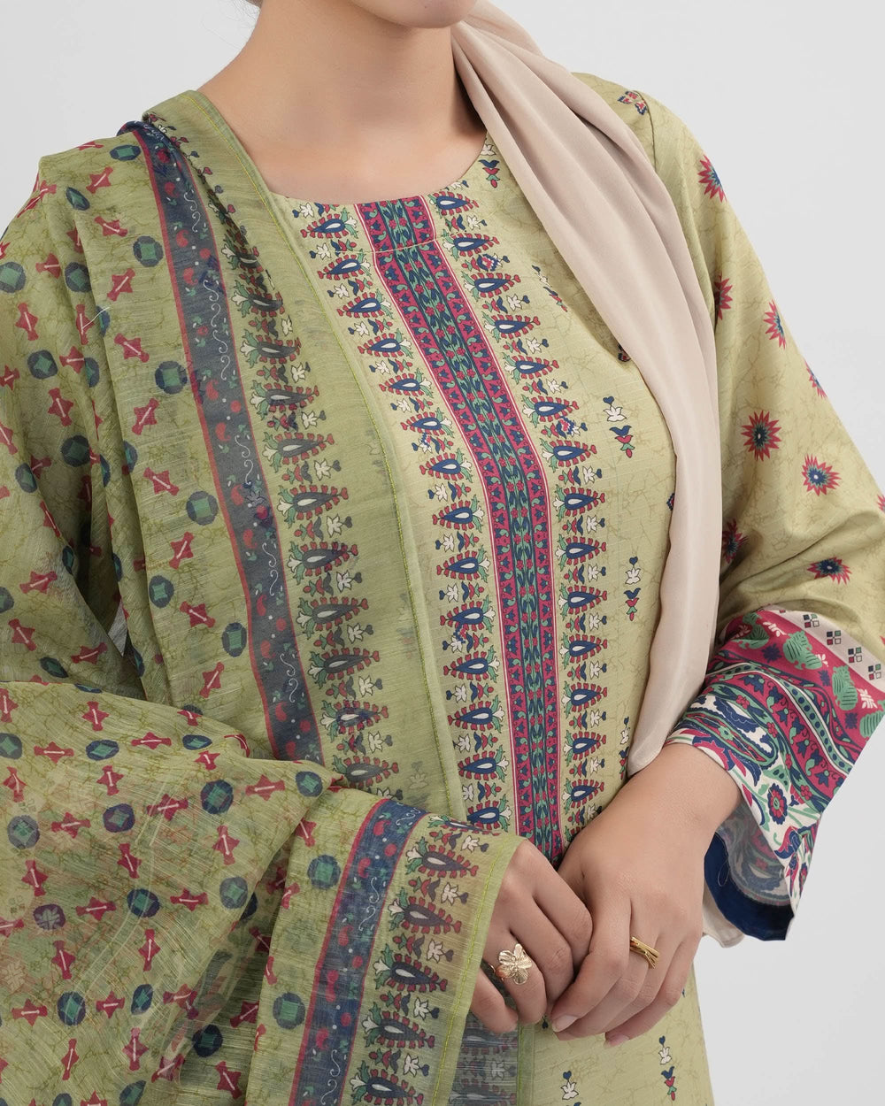 Valuables Women’s Printed 3-Pcs Suit