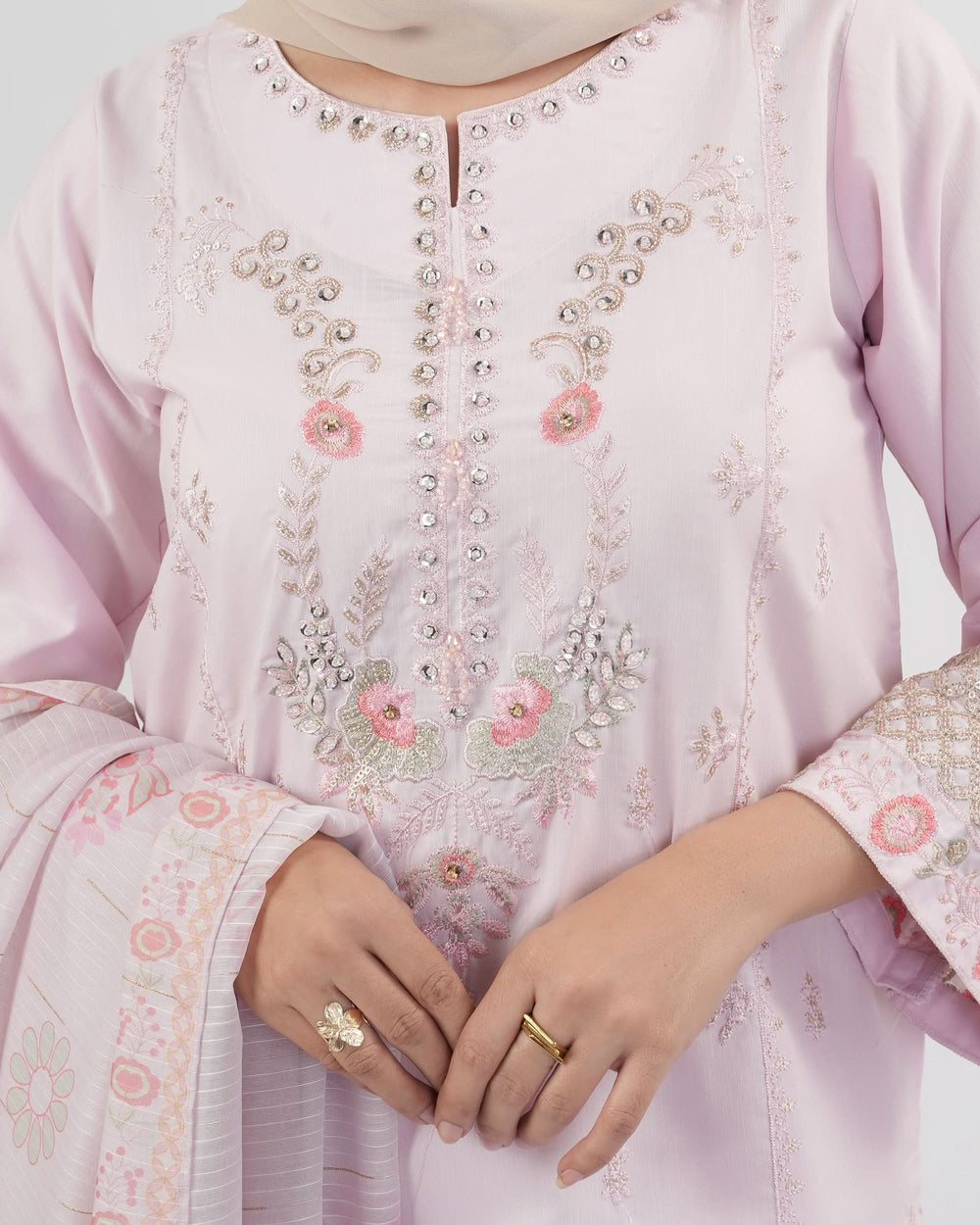 Valuables Women Embroidered 3Pcs Suit