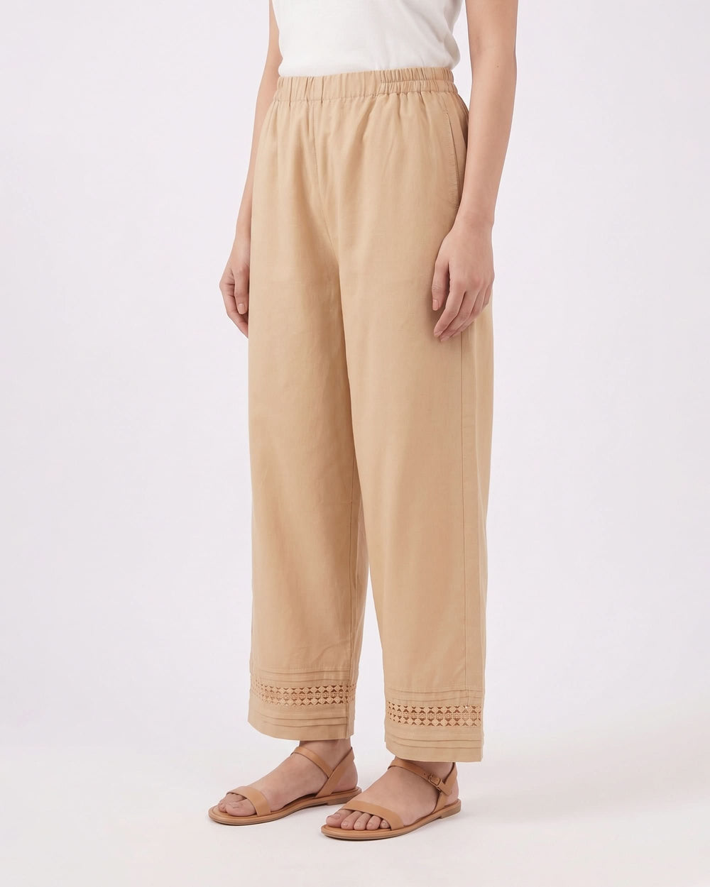 Eminent Women’s Woven Trouser