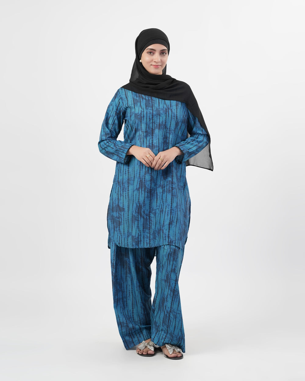 Valuables Women's Printed Lawn 2 Pcs Suit
