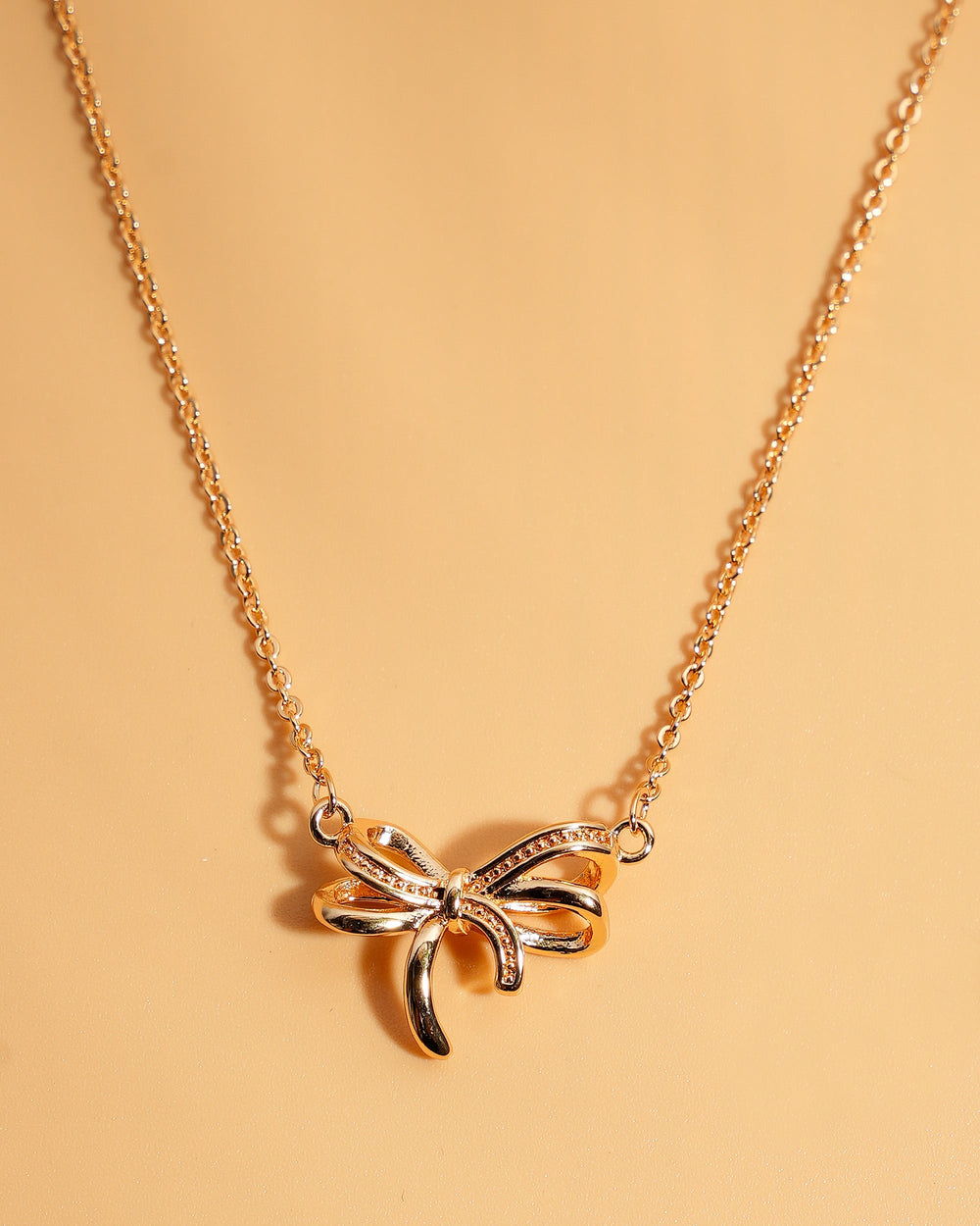 Eminent Women's Locket Set
