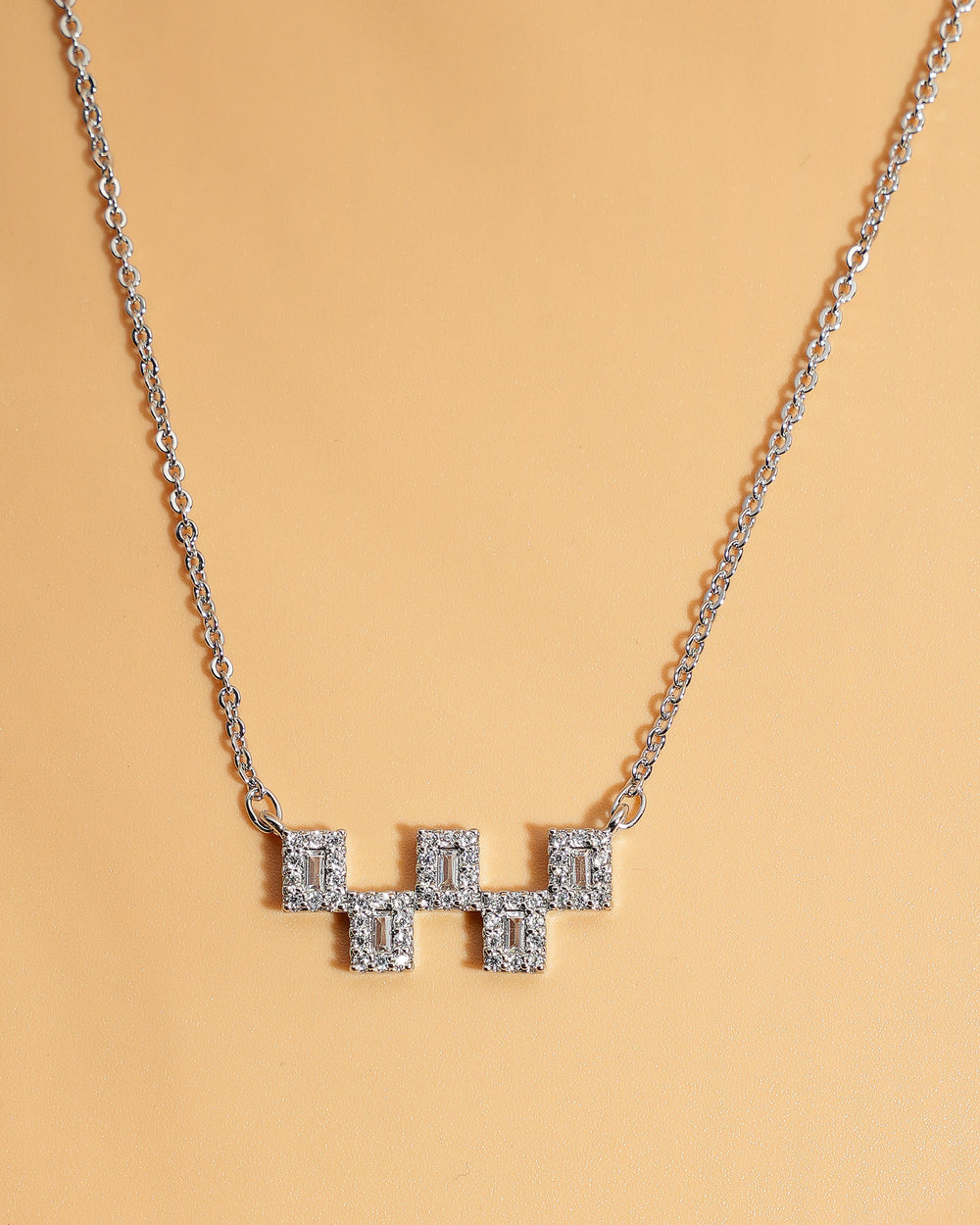 Eminent Women's Locket Set