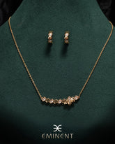 Eminent Women's Locket Set
