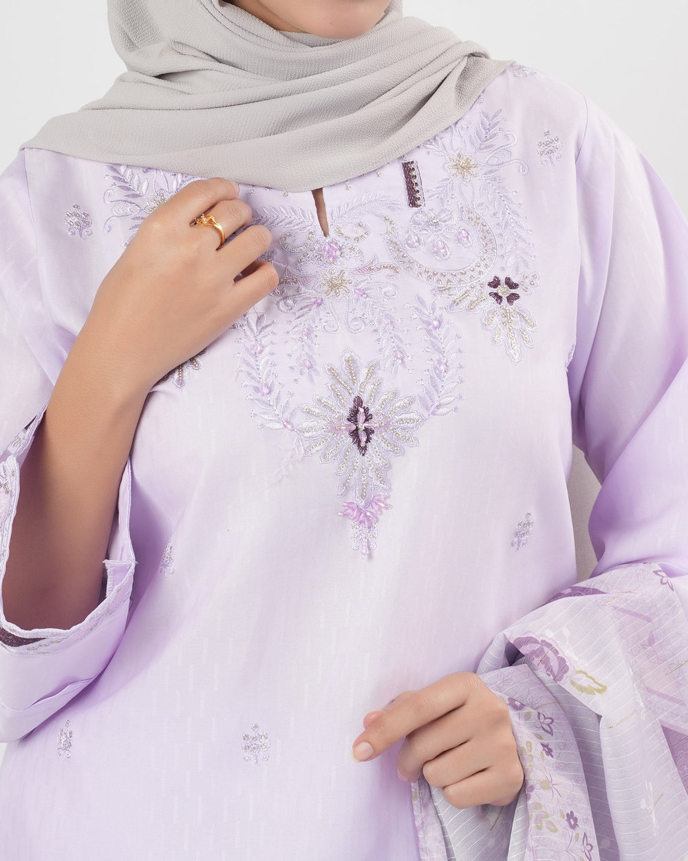 Valuables Women Embroidered 3Pcs Suit