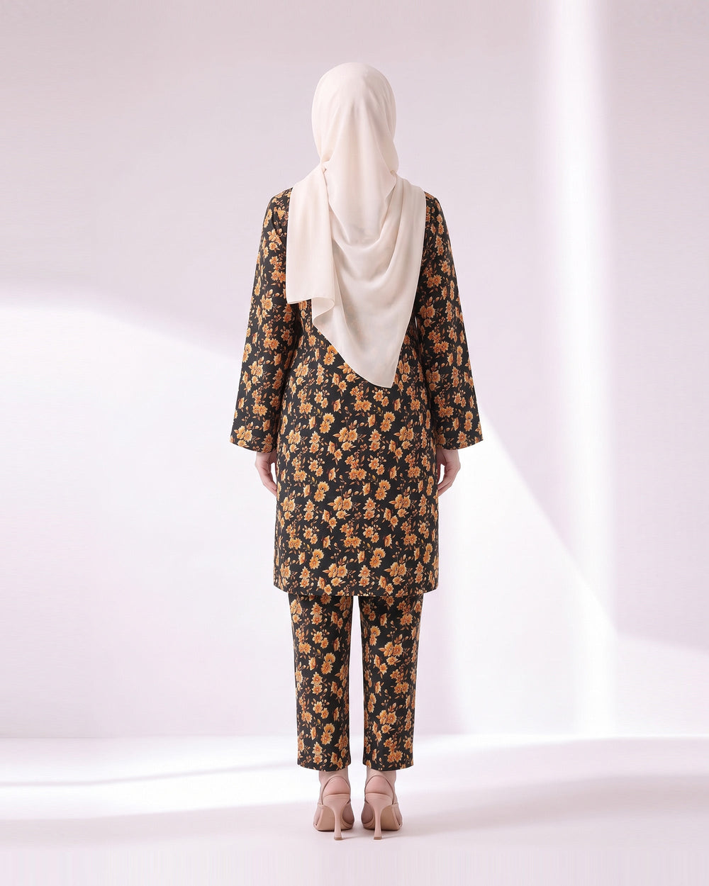 Women's Unstitched Printed 2 Pc Suit