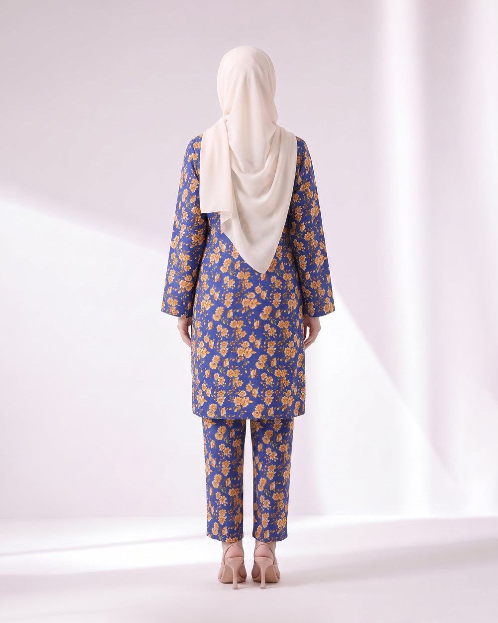 Women's Unstitched Printed 2 Pc Suit