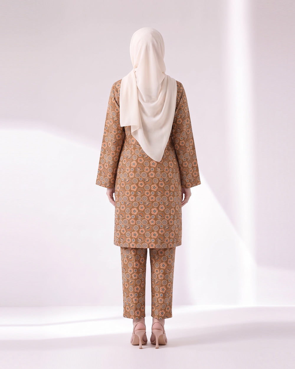 Women's Unstitched Printed 2 Pc Suit