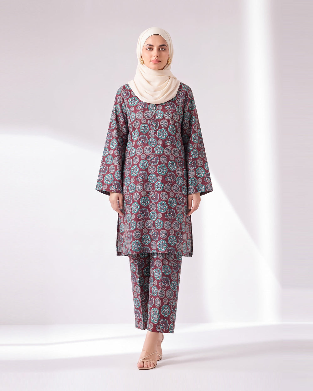 Women's Unstitched Printed 2 Pc Suit