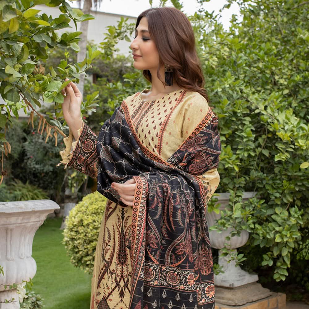 Schick Uraan Khaddar Printed Unstitched 3Pcs Suit - 6