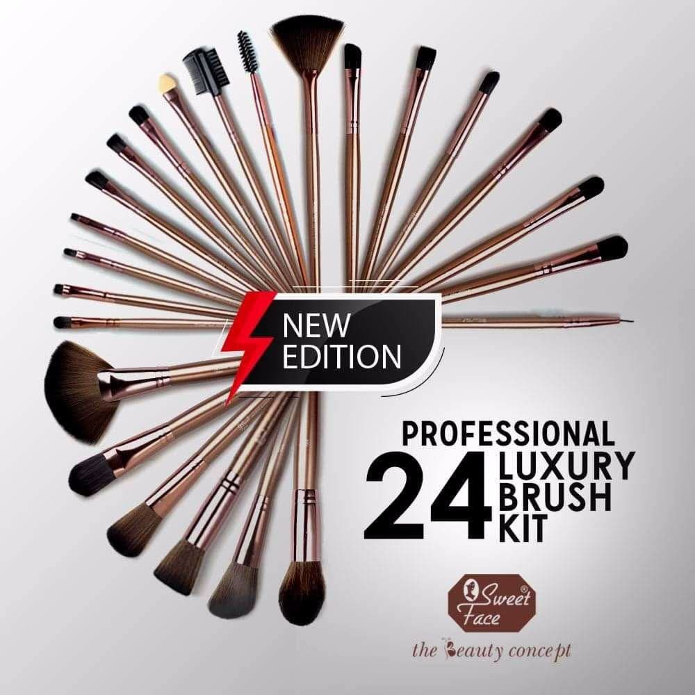 Sweet Face 12 Luxury Professional Brush Kit
