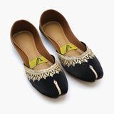 Women's Khussa