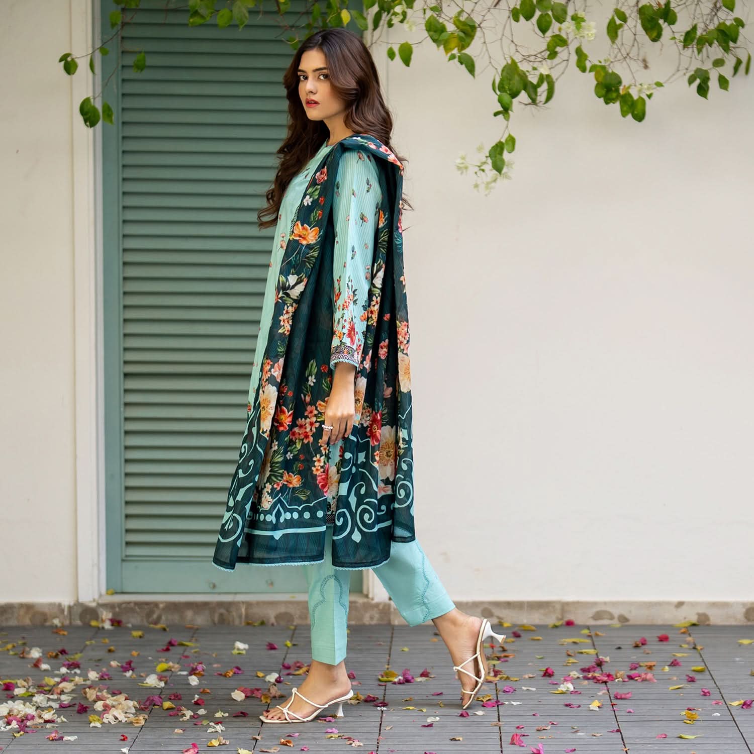 Salina Lawn By Regalia Textile Printed Unstitched 3 Pcs Suit - 2