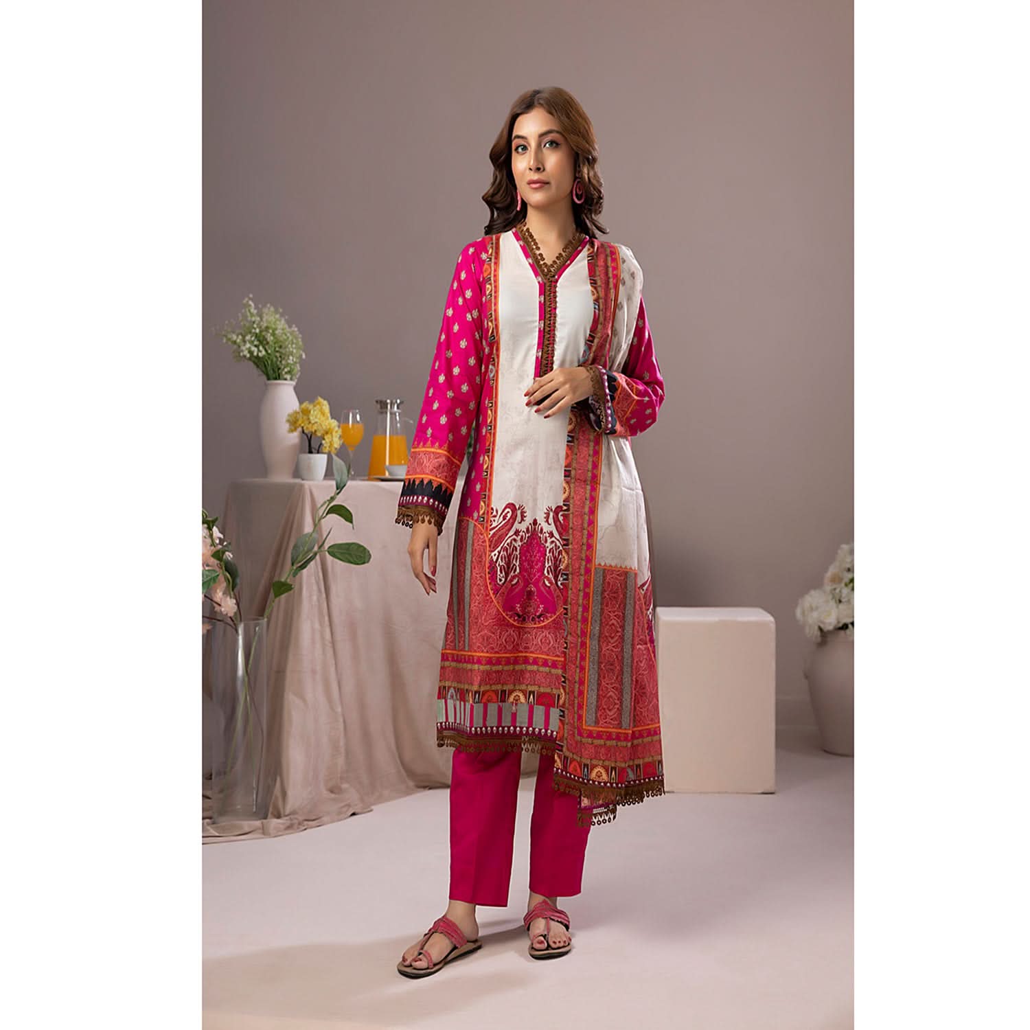 Salina Weaving Dobby By Regalia Printed Lawn Unstitched 3 Pcs Suit - 4