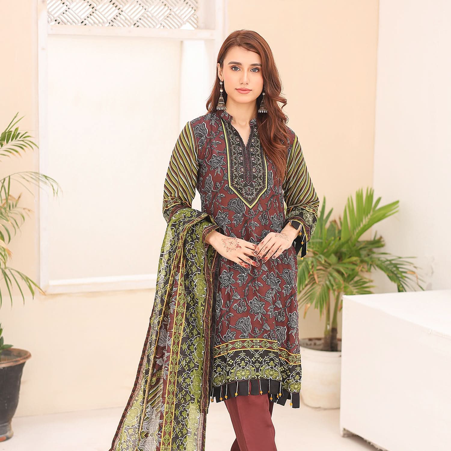Laiba By SN Cloth Printed Unstitched 3 Pcs Suit - 3