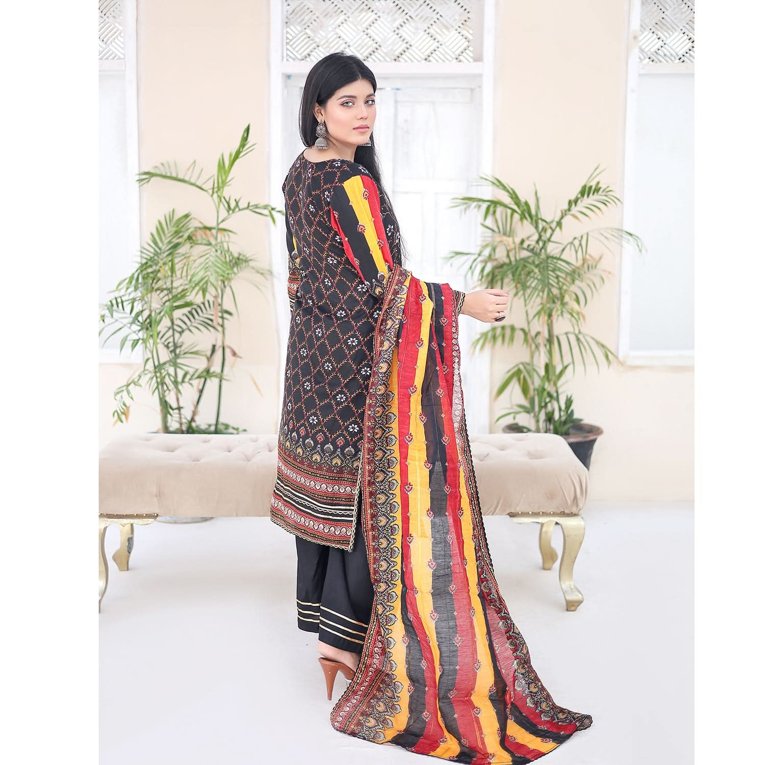 Laiba By SN Cloth Printed Unstitched 3 Pcs Suit - 7