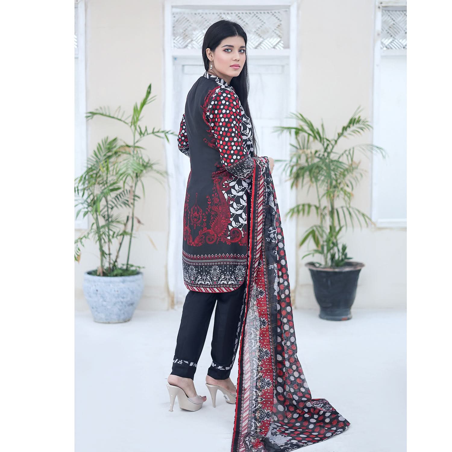 Laiba By SN Cloth Printed Unstitched 3 Pcs Suit - 14