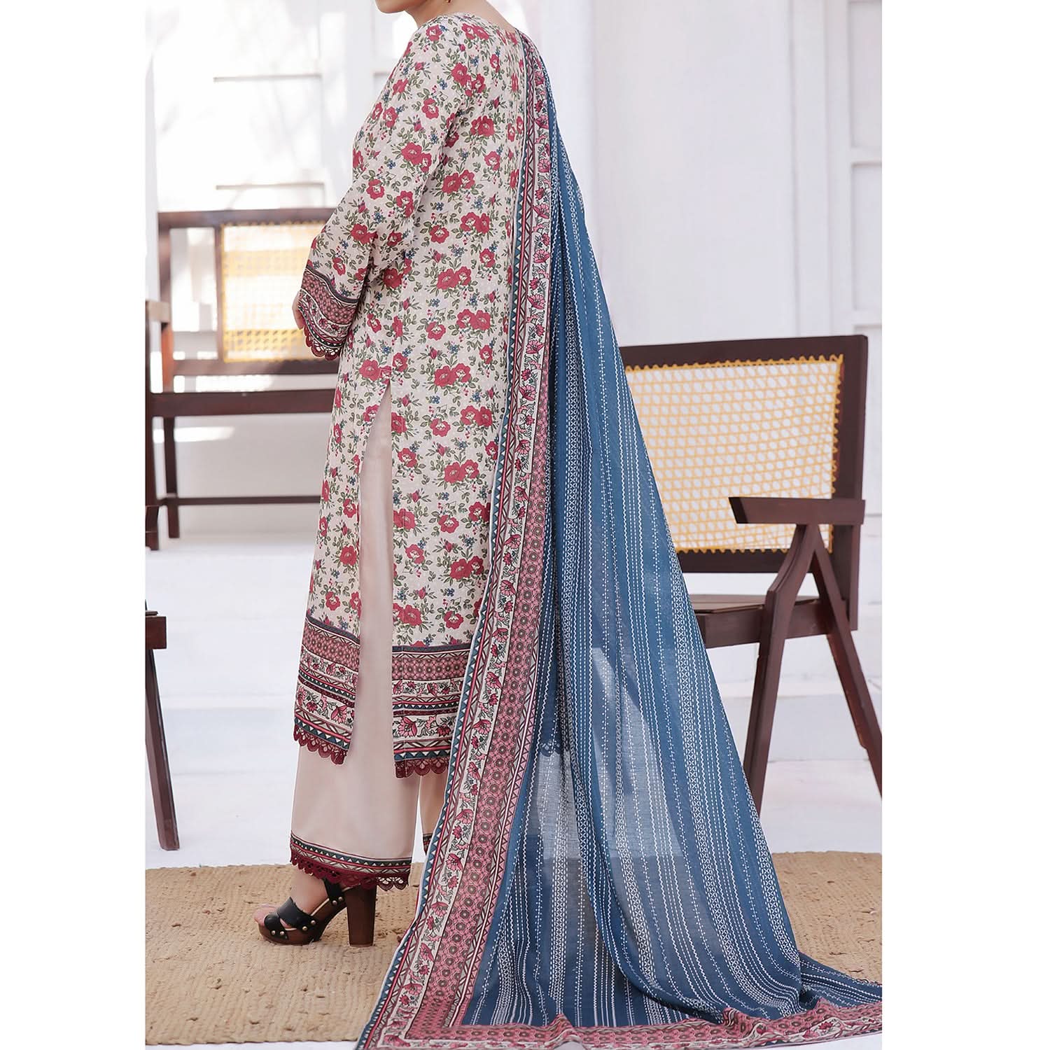 Ayesha Alishba By VS Textile Printed Lawn Unstitched 3Pcs Suit - 599