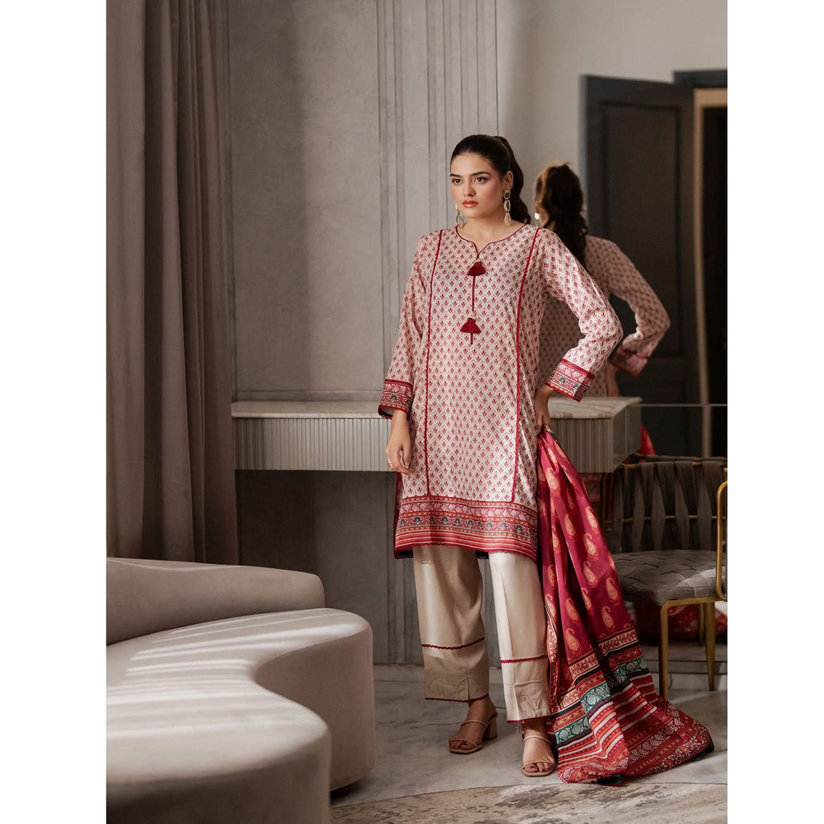 Salina Doriya Lawn By Regalia Unstitched 3 Pcs Suit - 9