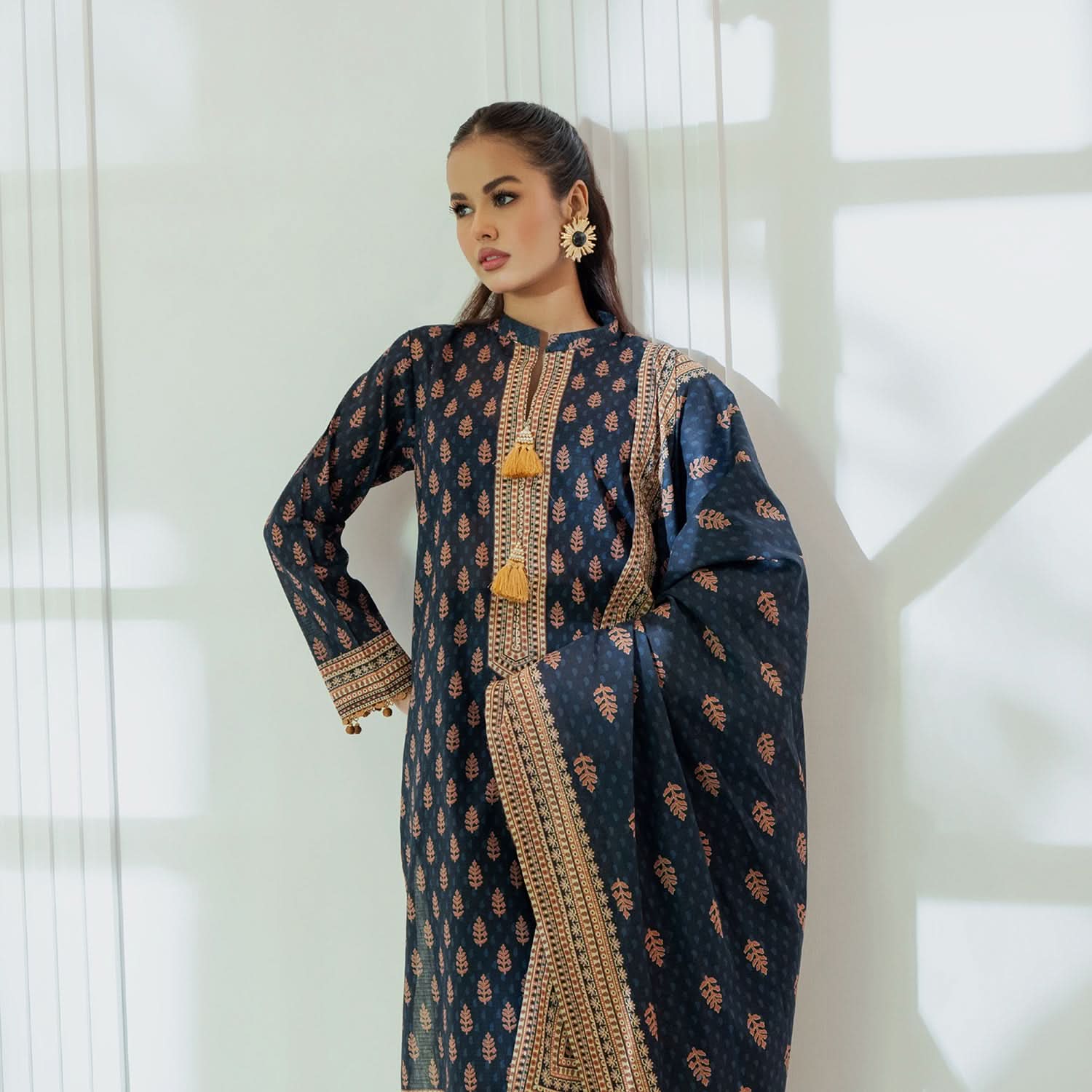 Salina Doriya Lawn By Regalia Unstitched 3 Pcs Suit - 1