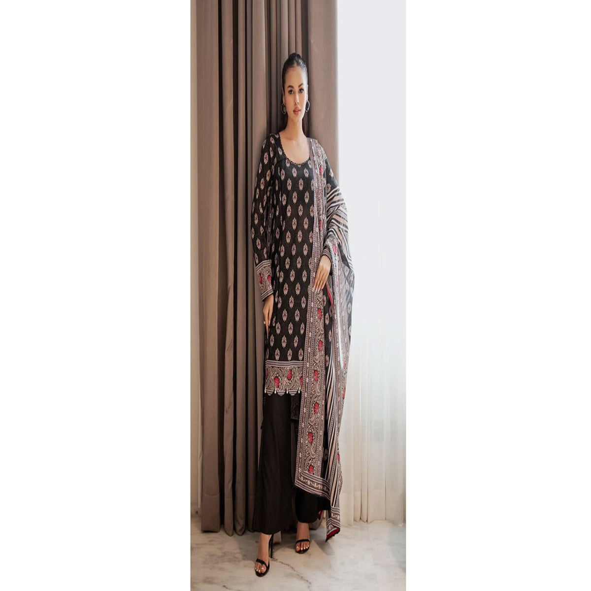 Salina Doriya Lawn By Regalia Unstitched 3 Pcs Suit - 6