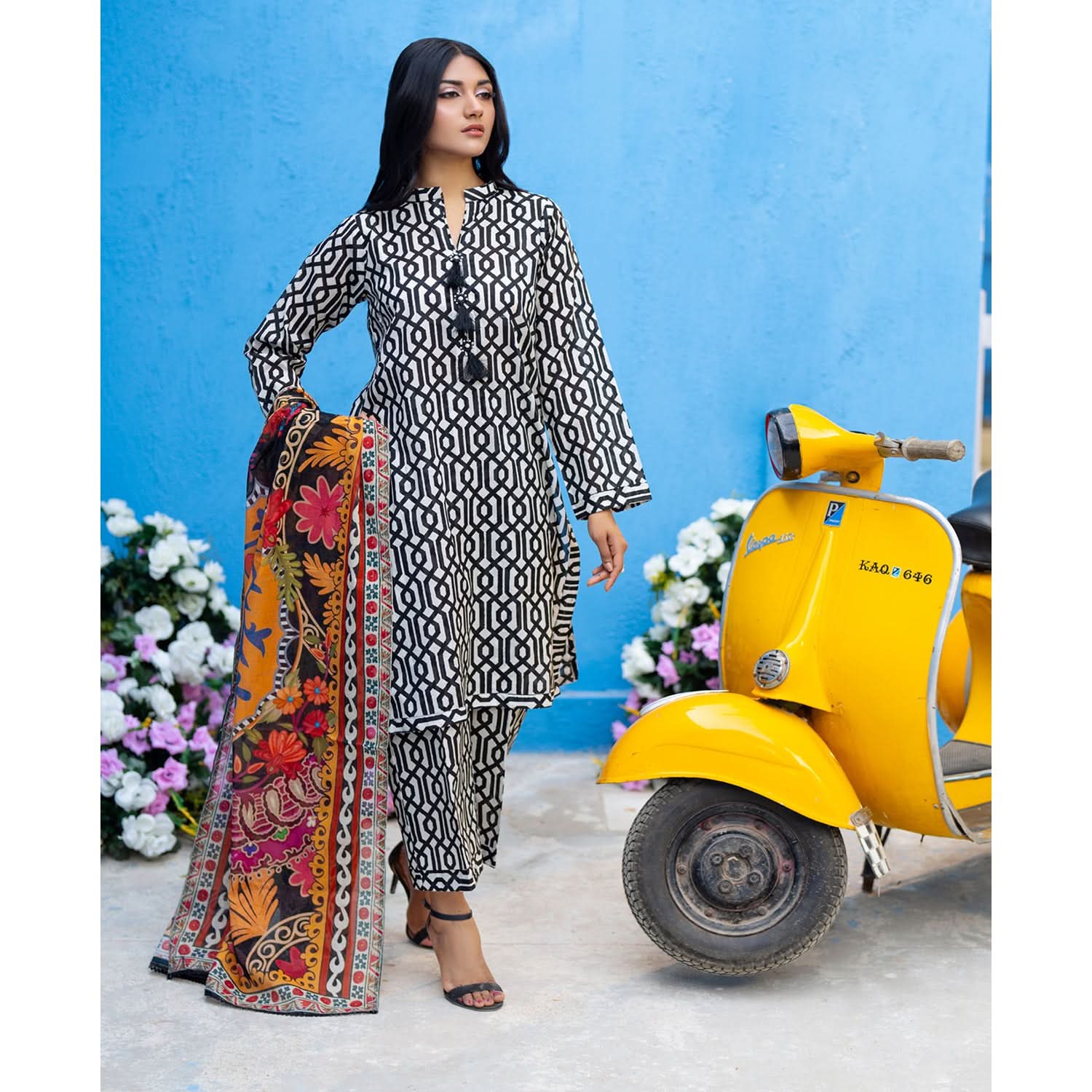 Salina Separates By Regalia Printed Lawn Unstitched 3Pcs Suit V-2 - 9