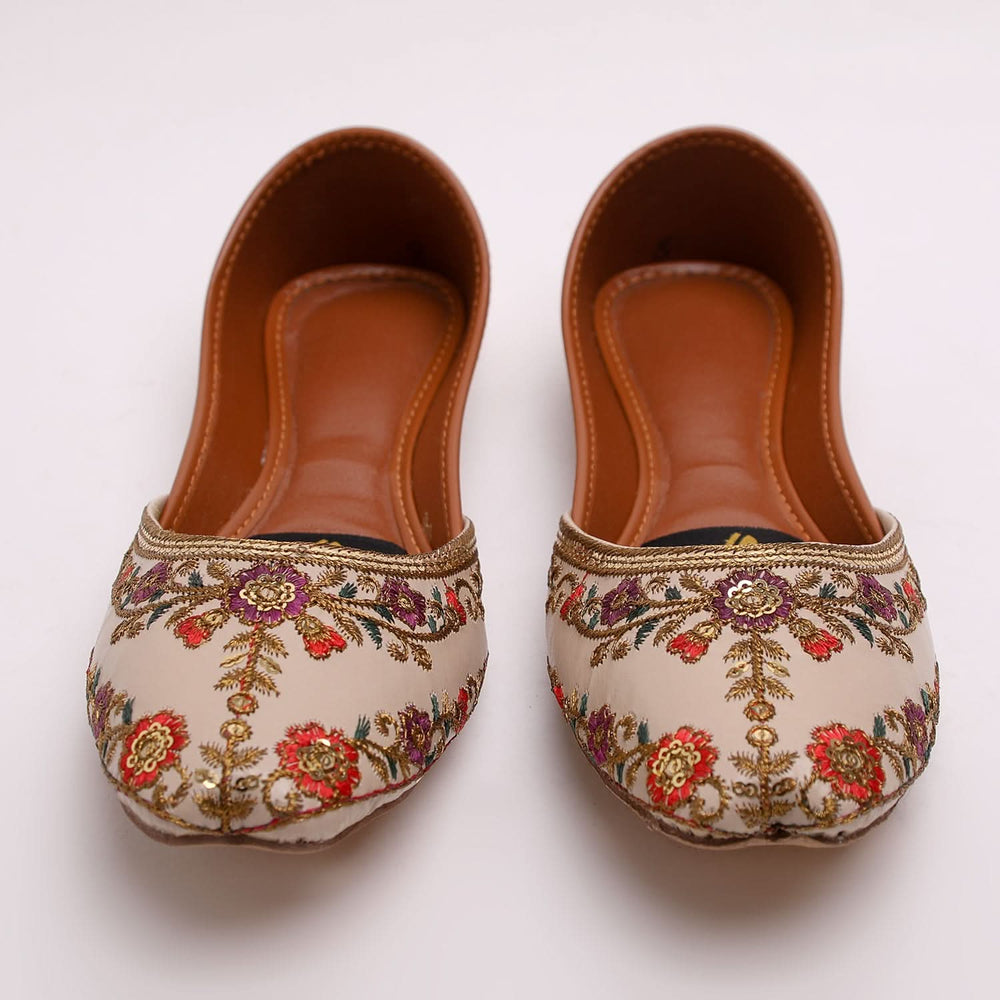 Women's Khussa