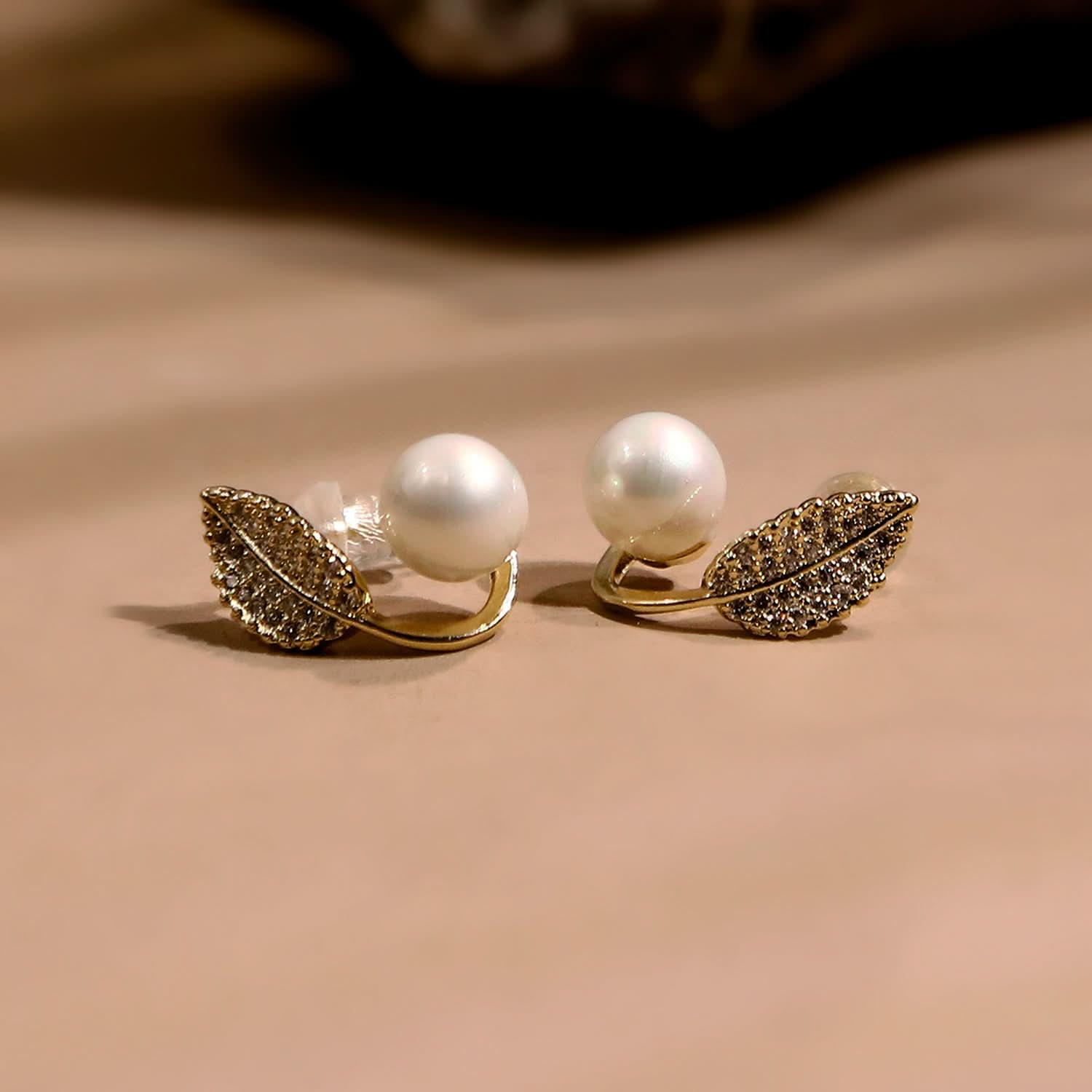 Women's Earring