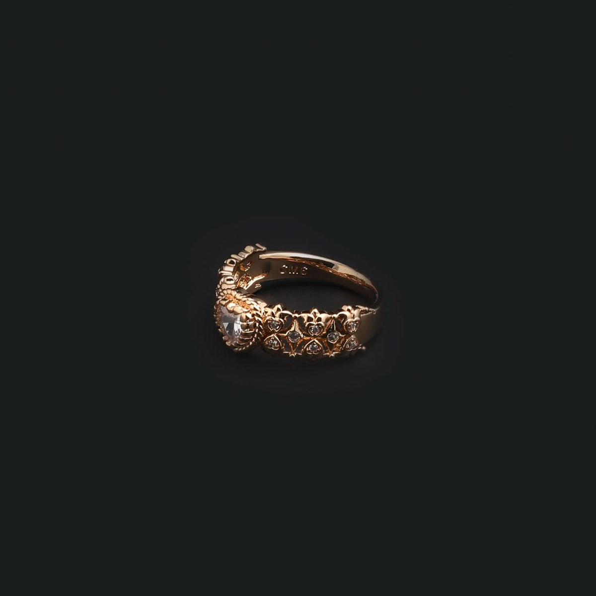 Women's Ring - Golden