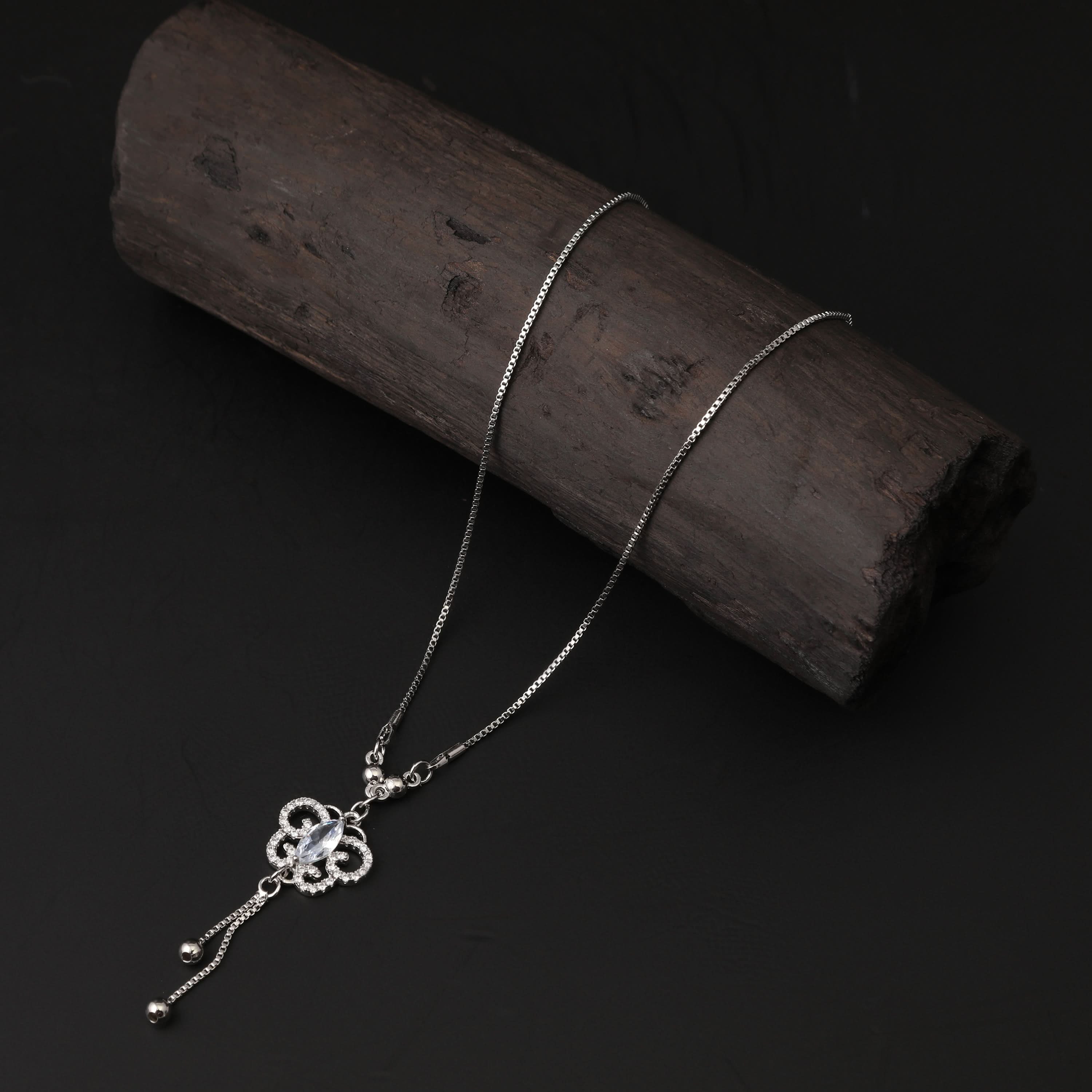 Girls Fancy Chain Locket - Silver