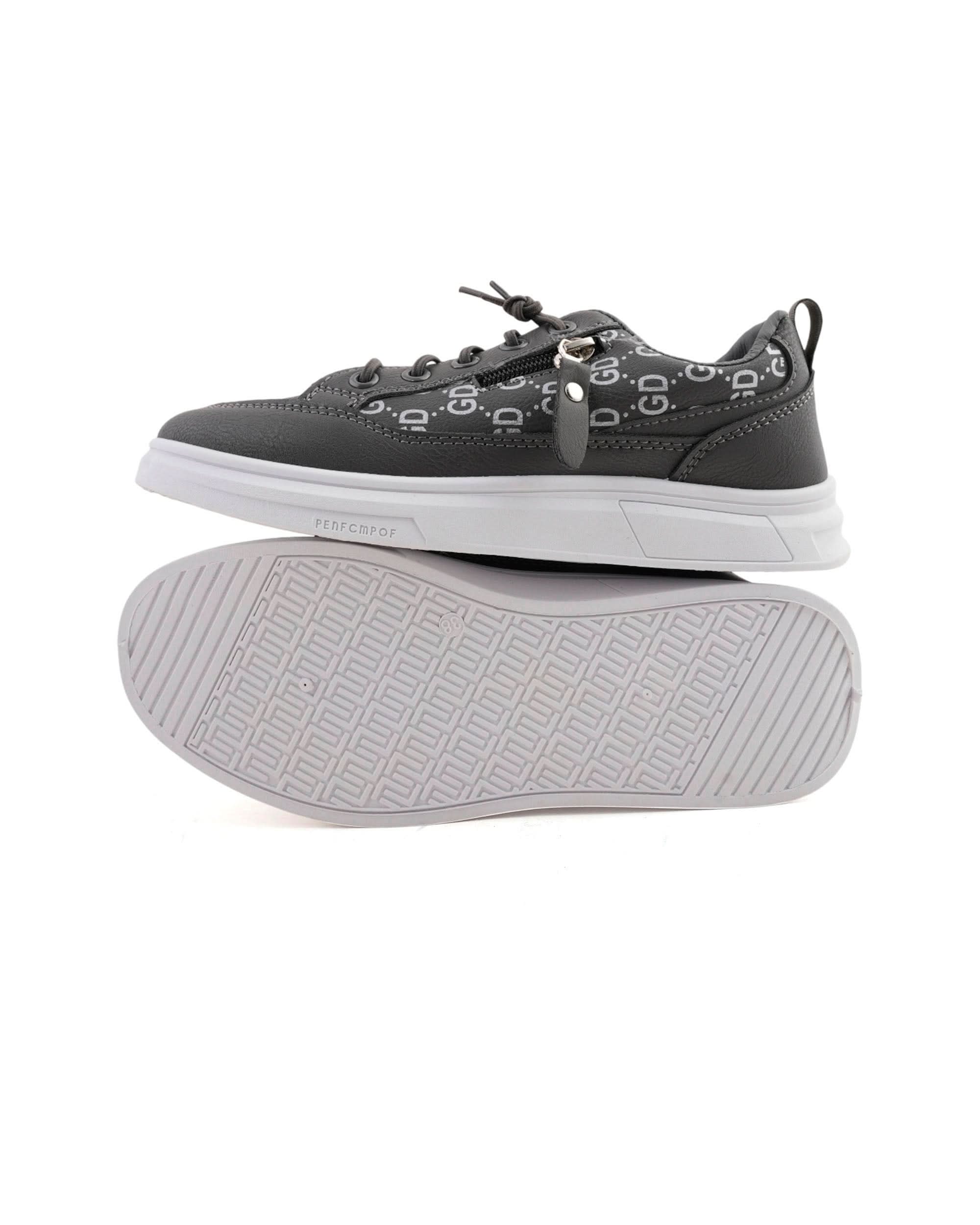 Women Sneakers