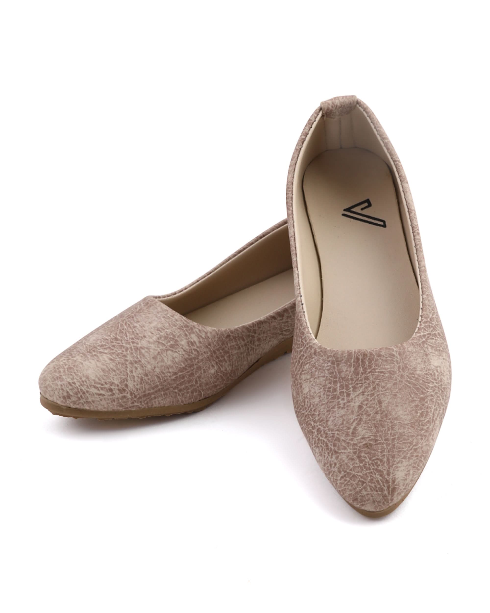 Girls Pumps